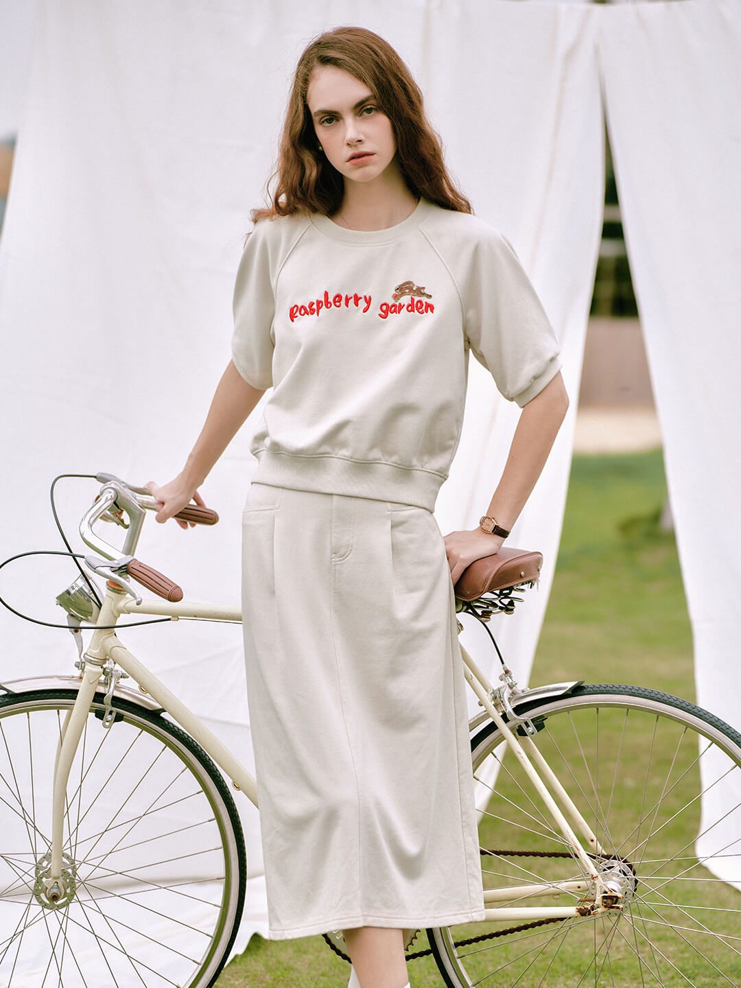 Lainey A字型米色通勤半裙
