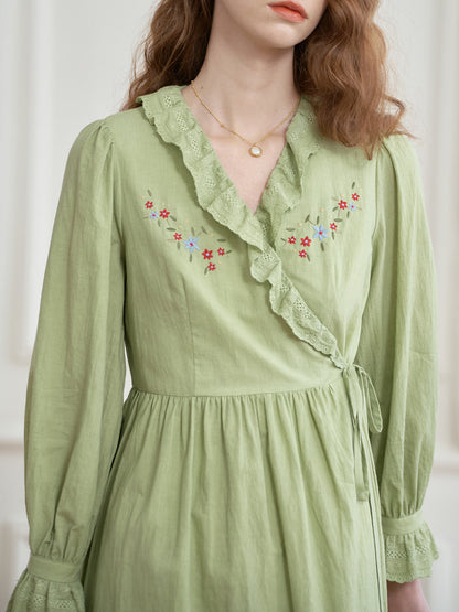【預售】Daniella 復古刺繡V領連衣裙