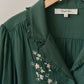Convallaria 綠色鈴蘭刺綉泡泡長袖襯衫
