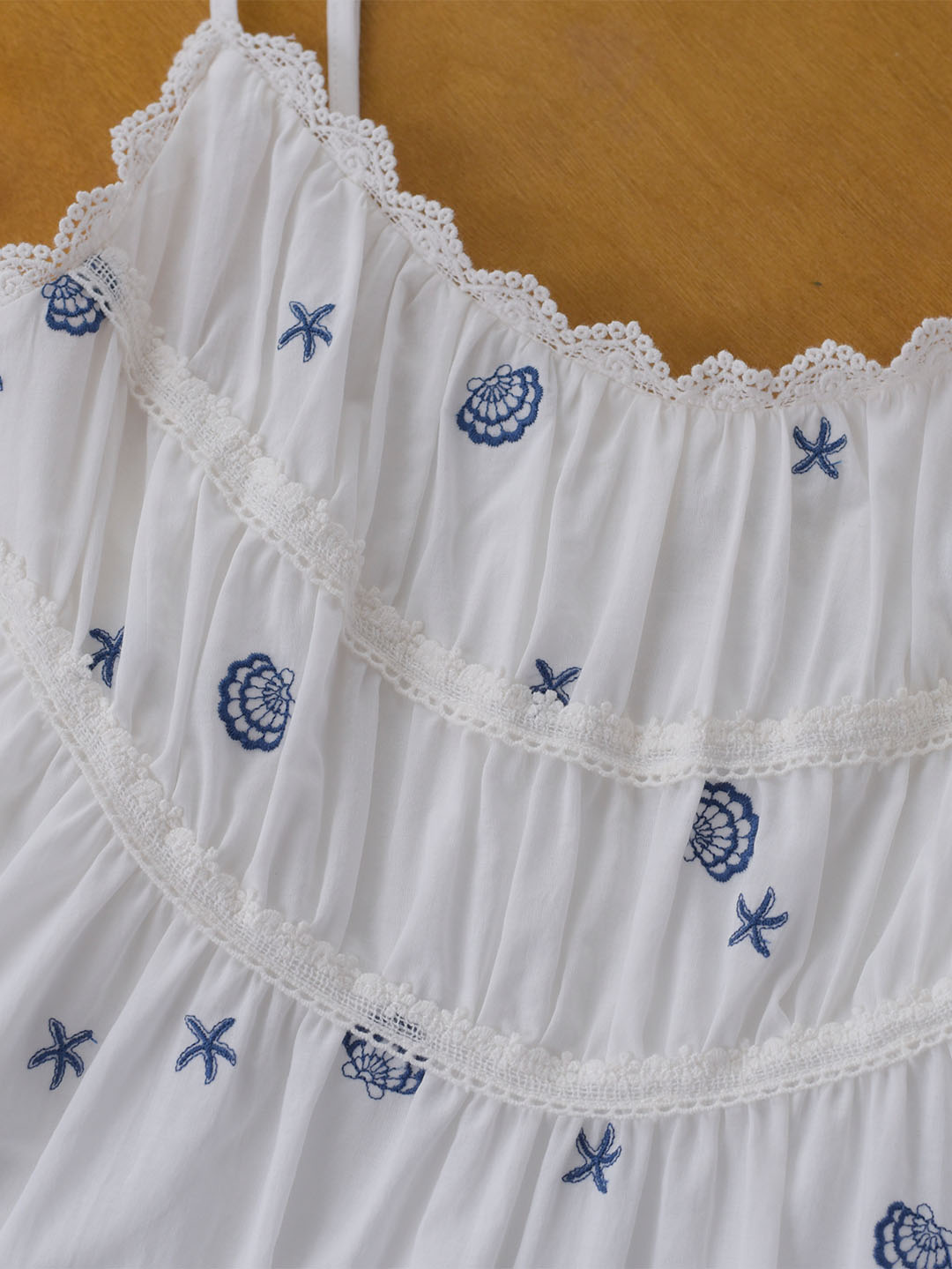 【Pre-order】Marina 原創貝殼刺繡吊帶連衣裙